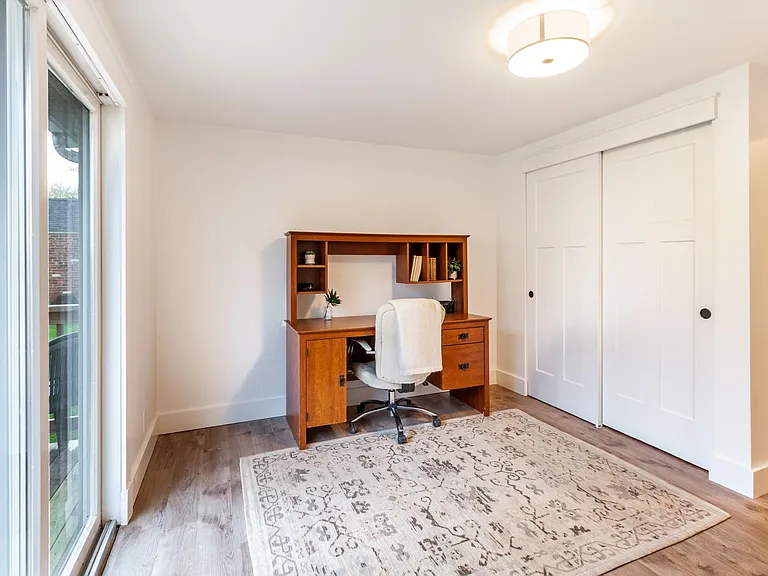 4898 Beach Ridge Rd — Photo 13