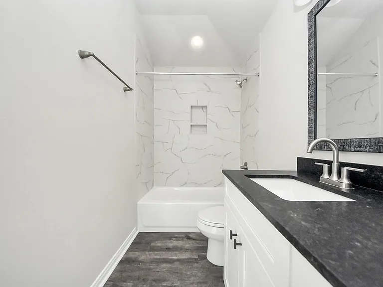 688 Swallow Dr — Photo 31