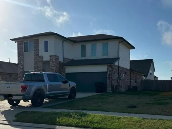 14910 Rain Tree Dr, Baytown, TX 77523