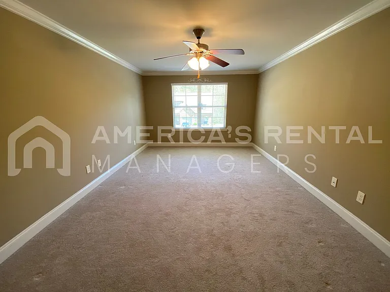 4230 Lochshire Ln — Photo 27