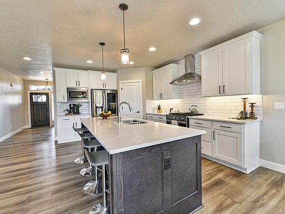 5th image of 2648 S Fairmont Estates Dr