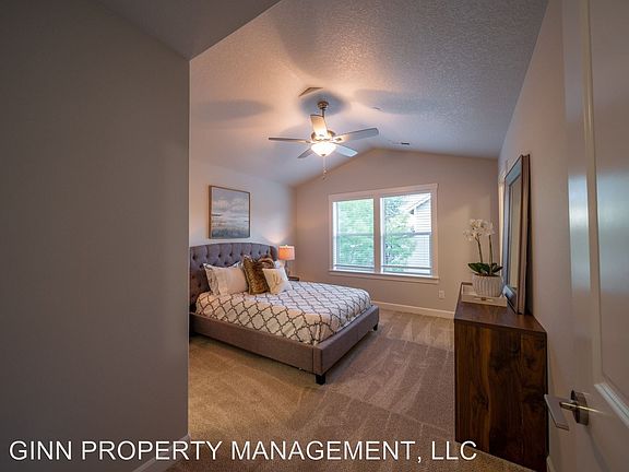 4th image of 167 Loganberry Ct