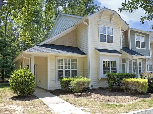 101 Hamlet Park Dr, Morrisville, NC 27560