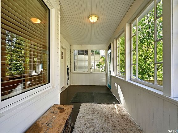 4th image of 2325 CAMERON Street