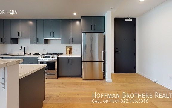 2nd image of 3402 W Sunset Blvd #508