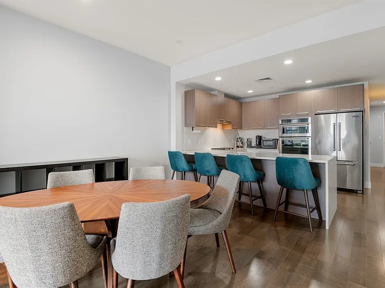 150 Dorchester Ave #611 — Photo 6