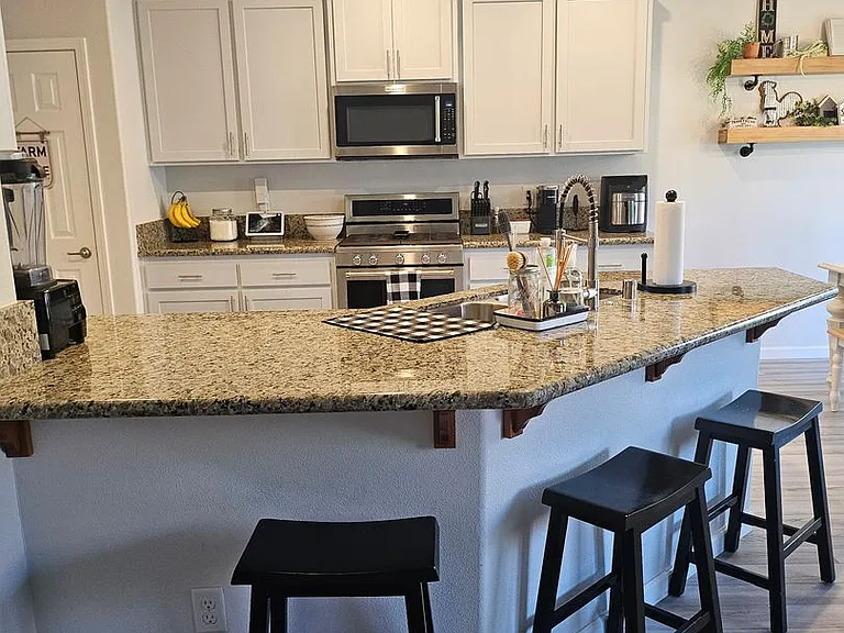 2107 Moss Glen Loop — Photo 8
