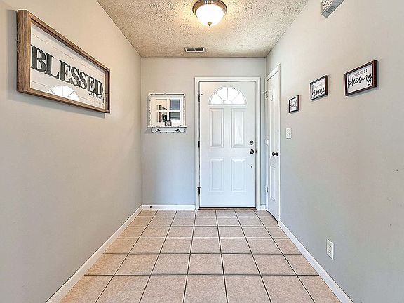 3rd image of 610 Horram Dr