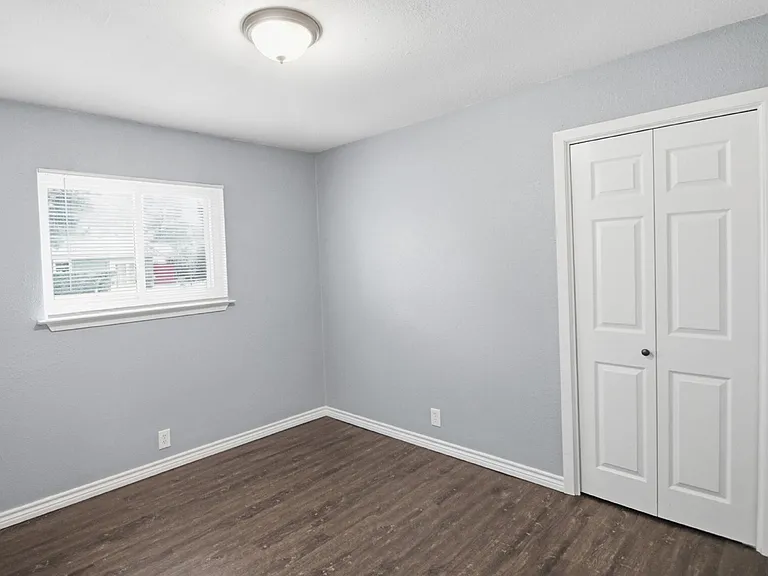 309 Jeanette Dr — Photo 16