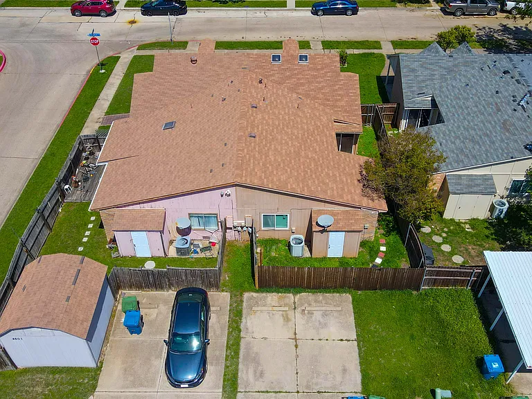 4603 Chapman St — Photo 3