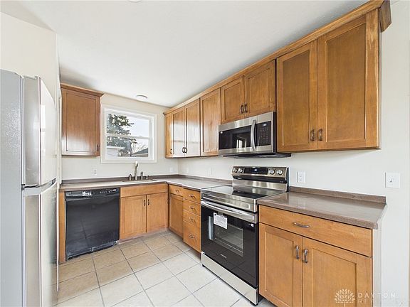 4th image of 510 Harrison Ave