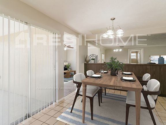 4th image of 8726 Saint Regis Ln