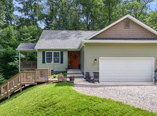 6870 Four Mile Ridge Rd, Nashville, IN 47448