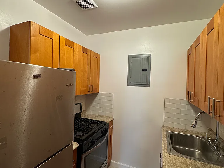 114 W 116th St #2 — Photo 5