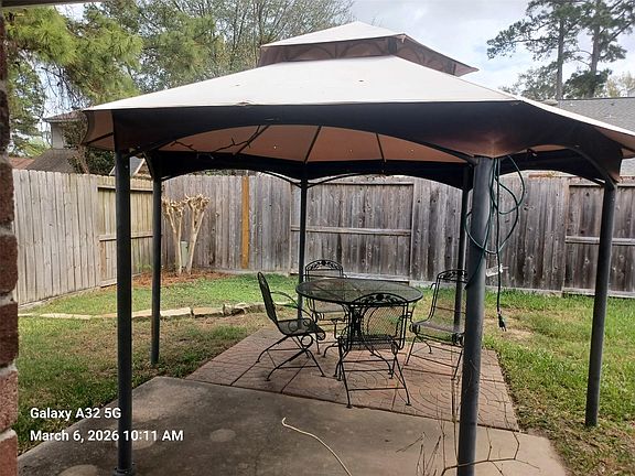 4th image of 17018 Fenny Bridge Ln