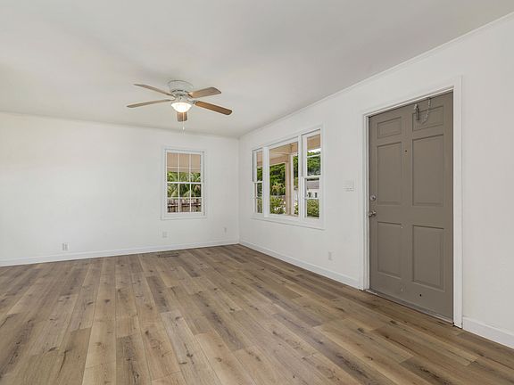 2nd image of 2518 N Genessee Avenue