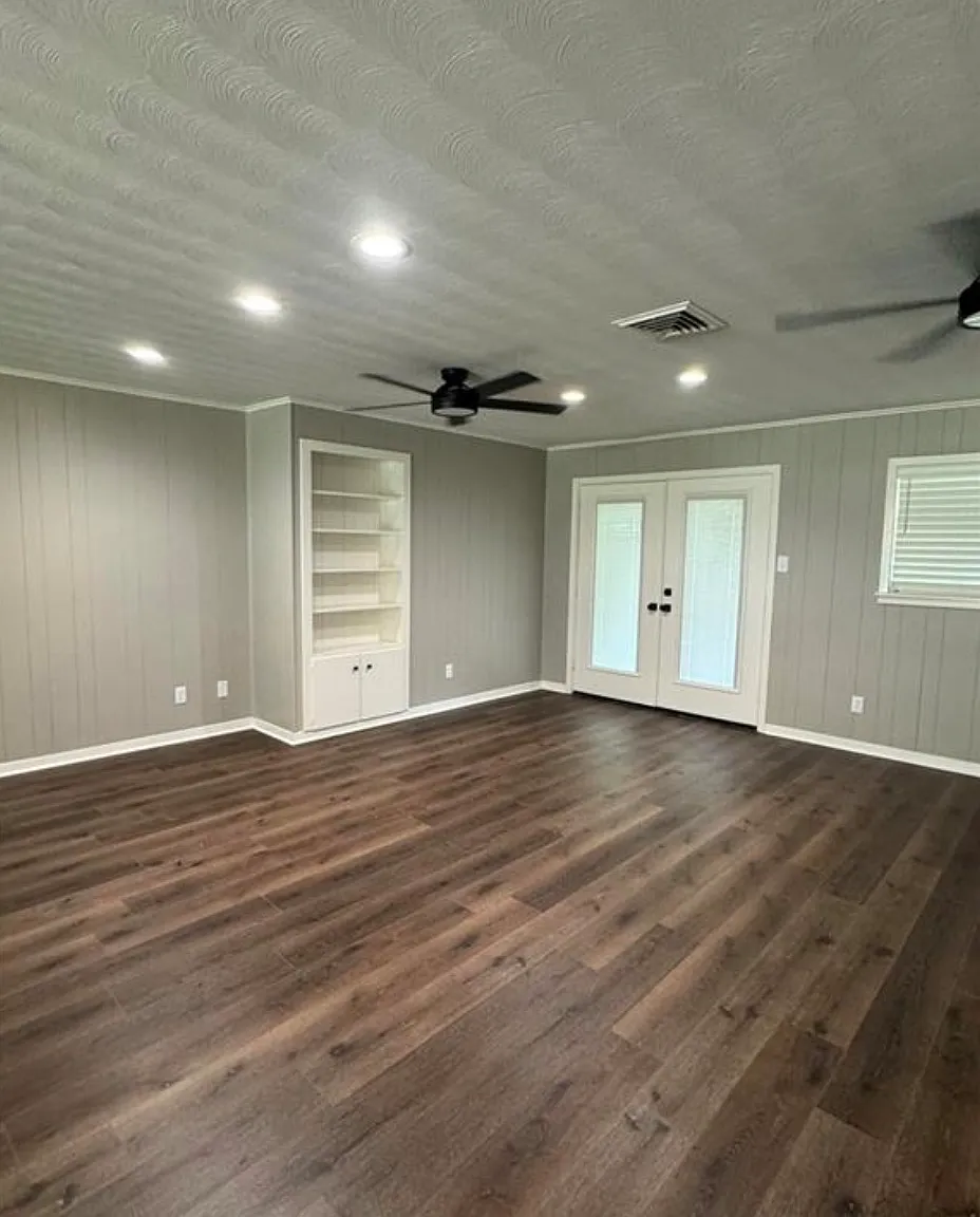 3 bed, 1551 sqft, $2,200 — Photo 2