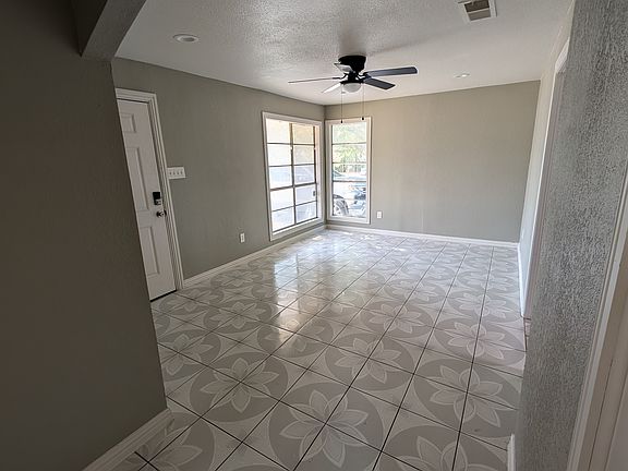 5th image of 505 Perry Ave