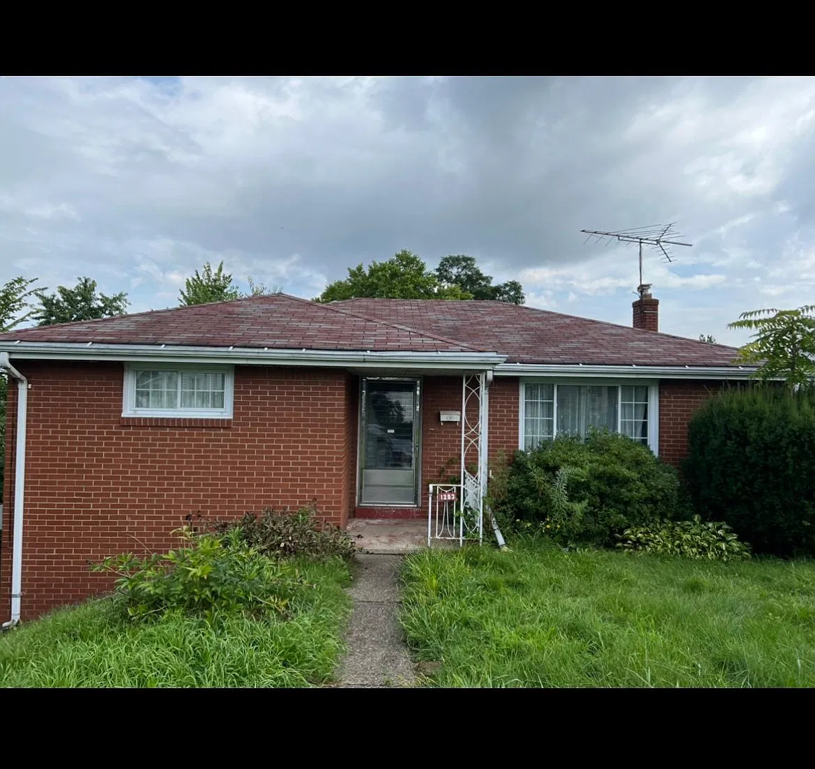 2 bed, 1046 sqft, $1,199 — Photo 1