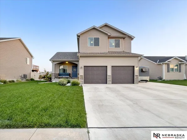 14331 Quentin St, Waverly, NE 68462