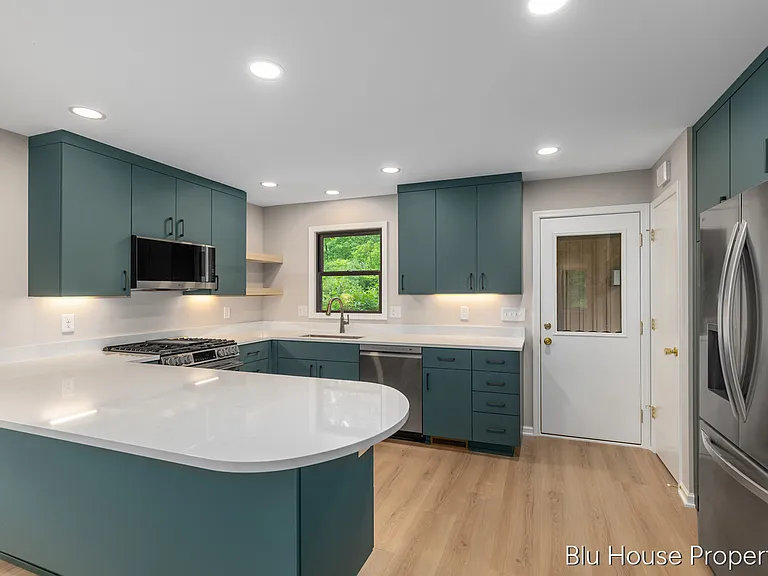 5140 Sequoia Dr SE — Photo 4