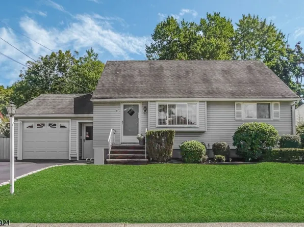 31 Wallace Ln, Woodland Park, NJ 07424