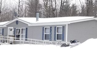 228 Robinson Hill Rd, Oxford, ME 04270