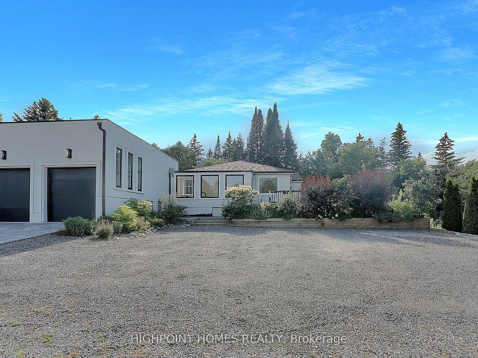 1st image of 2821 Mount Albert Rd