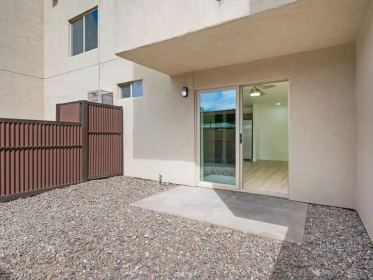El Dorado Apartments — Photo 71