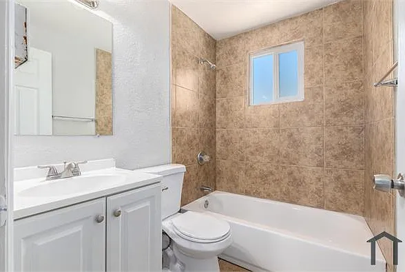 2146 E Taylor St #3 — Photo 9