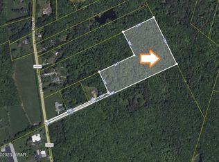 41 Coyote Rdg, Hawley, PA 18428