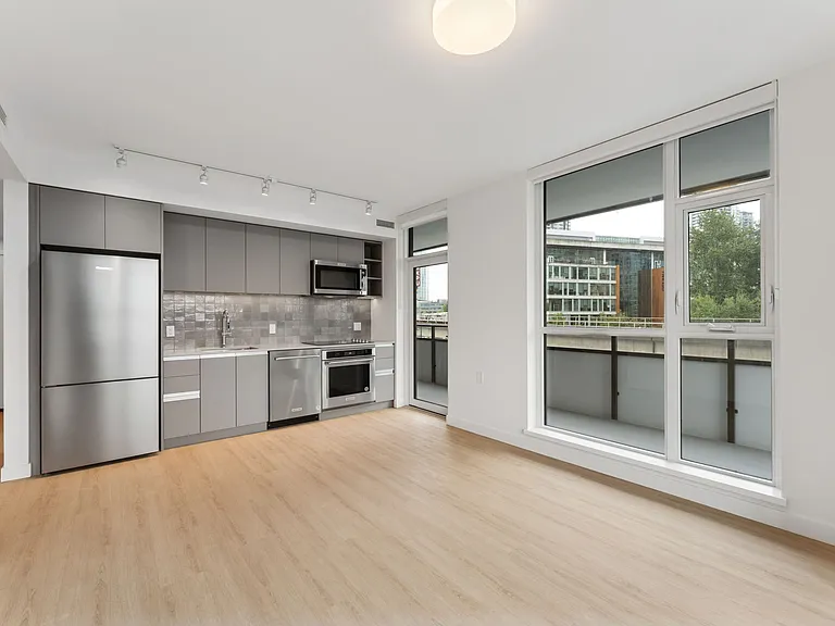 10420 City Pkwy — Photo 52