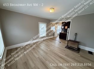 653 Broadway Ave NW APT 2, Grand Rapids, MI 49504