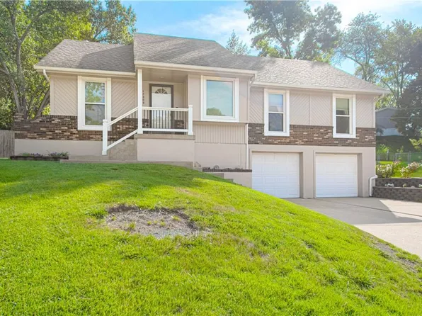 17308 E 49th Terrace Ct S, Independence, MO 64055