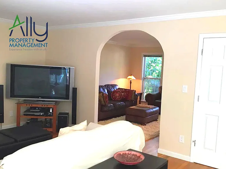 1236 Raintree Dr — Photo 41