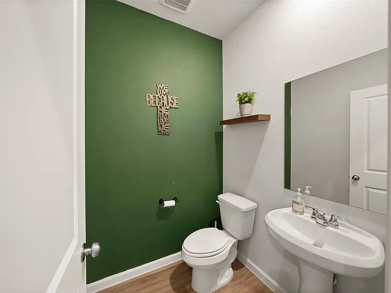 8015 Peppercorn St — Photo 12