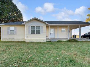 518 County Road 849 Rd, Caraway, AR 72419