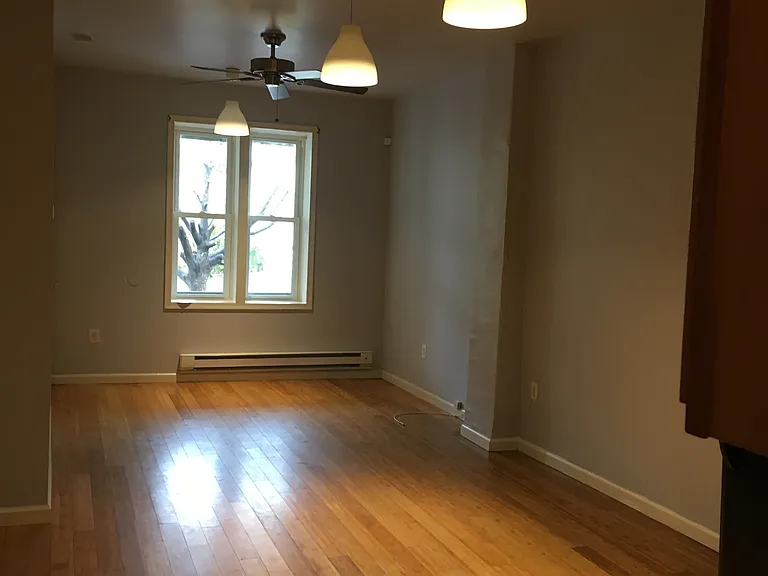 210 W Zeralda St #A — Photo 12