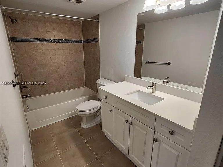 2826 S University Dr #3203 — Photo 17