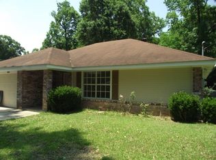 1526 Maple St, Deridder, LA 70634
