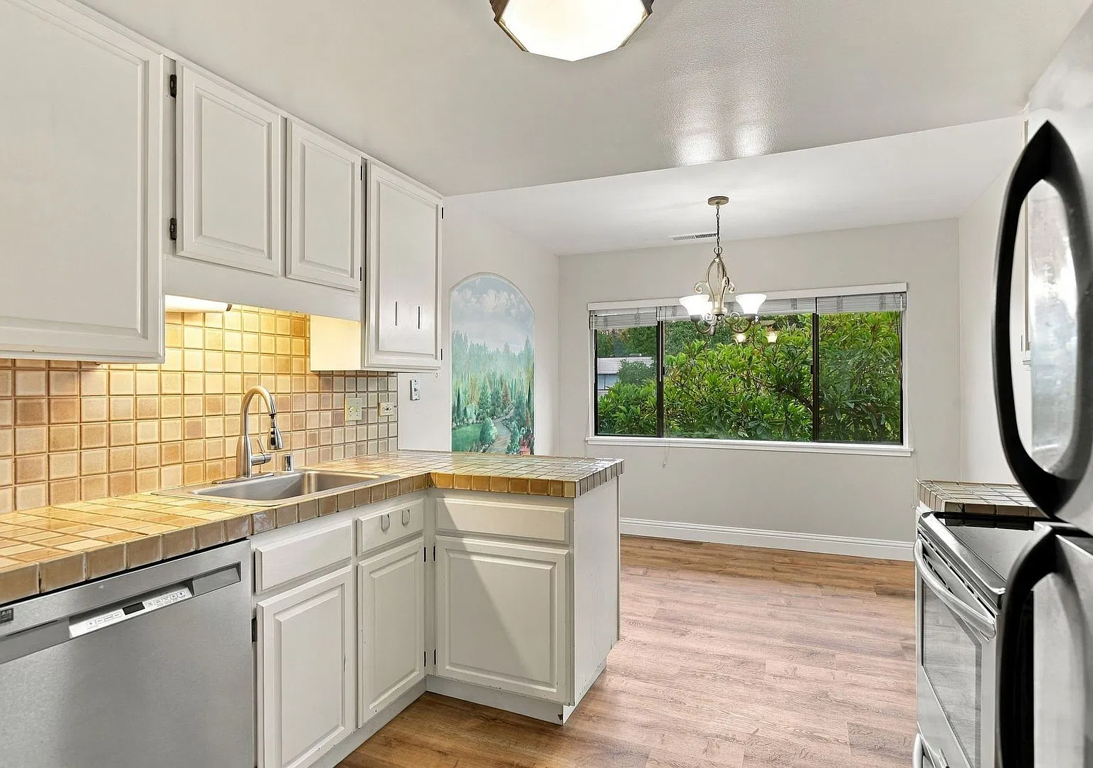 2337 Sharon Rd, Menlo Park, CA 94025 | HotPads