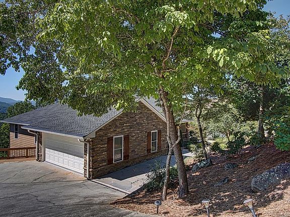 2nd image of 1720 Victoria Woods Cir