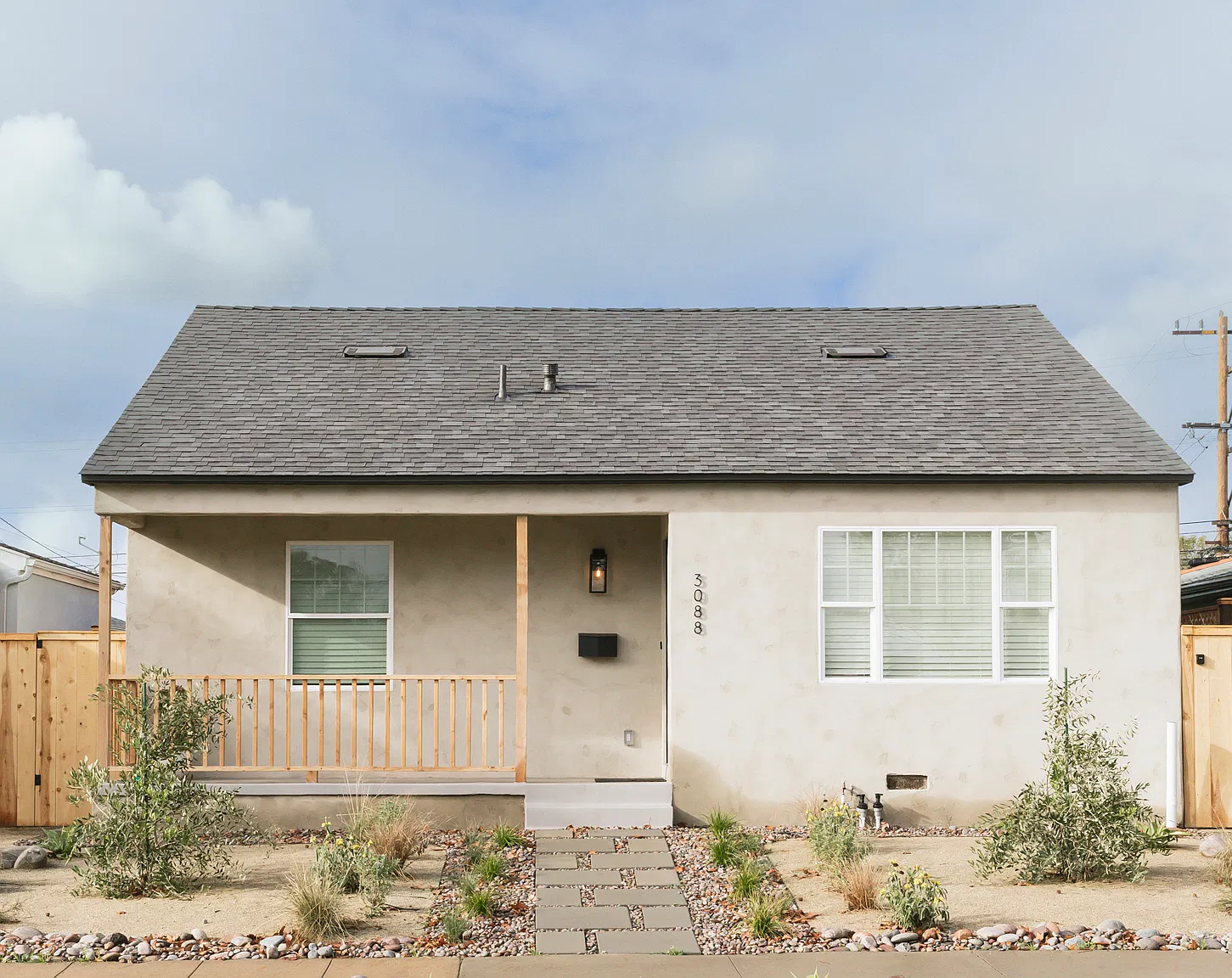 2 bed, 1000 sqft, $4,495 — Photo 1