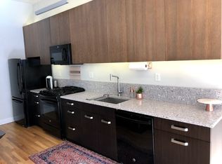 712 E 5th St #2, Boston, MA 02127