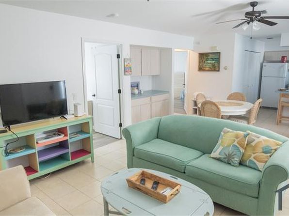 1986 Massachusetts Ave APT B