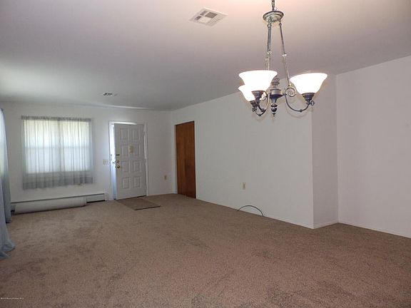 5th image of 4 Zapata Ct
