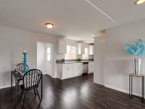 5th image of 5326 Manzanares Way