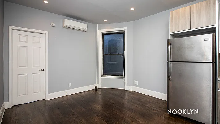 Rented by Nooklyn NYC LLC | media 14