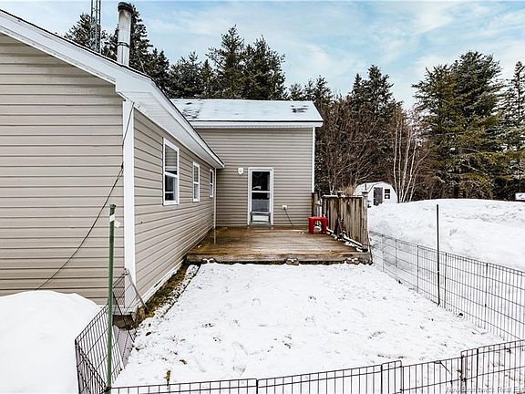 2nd image of 561 Gray Rd