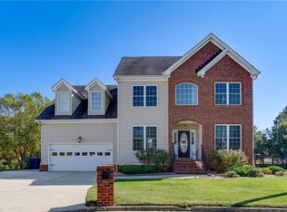 109 Carriage House Dr, Suffolk, VA 23434